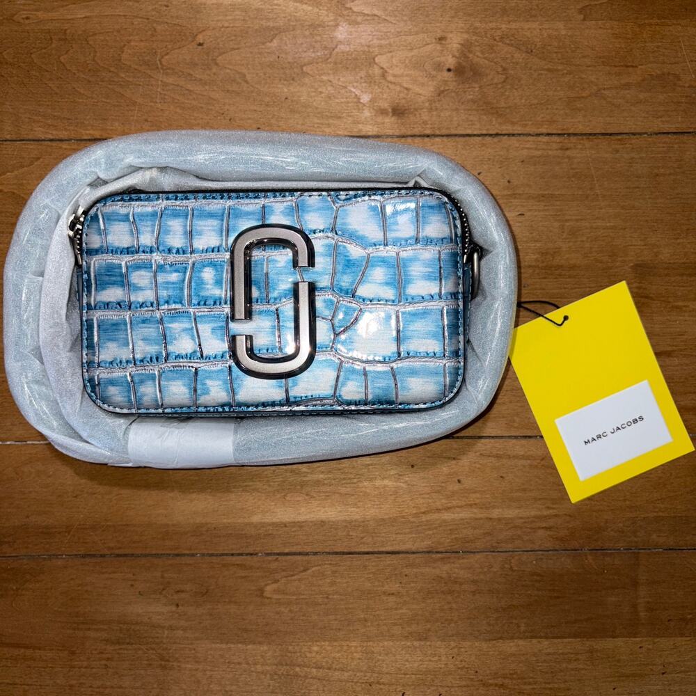 Marc Jacobs The Croc-Embossed Snapshot Camera Bag Light Blue Silver Hardware